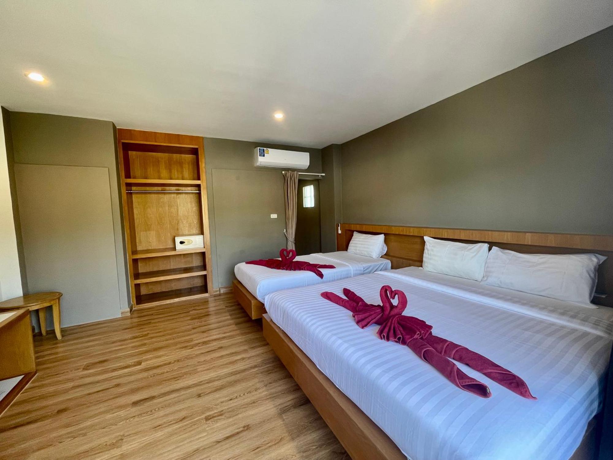 Room Actually Service Apartment Karon Exterior foto